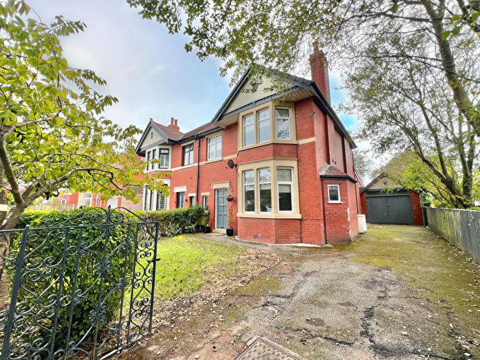 4 Bedroom Semi-Detached House For Sale In Bispham Road, Carleton, FY6