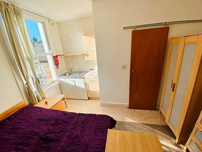1 Bedroom Studio To Rent In Bryantwood Road, London, N7
