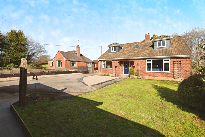 5 Bedroom Detached House For Sale In Maddington Street, Shrewton, Salisbury, SP3