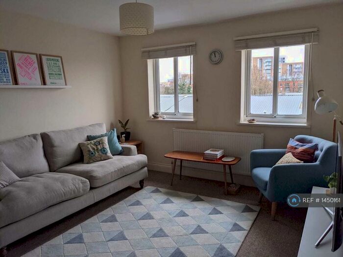 1 Bedroom Flat To Rent In Milkwood Rd, London, SE24