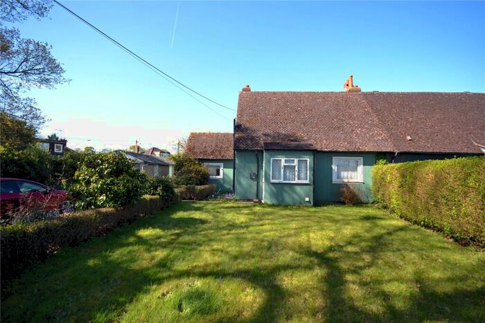 3 Bedroom Semi-Detached House For Sale In Warborne Lane, Portmore, Lymington, Hampshire, SO41