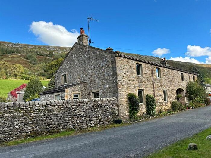 4 Bedroom Barn Conversion To Rent In Hawkswick, Skipton, BD23