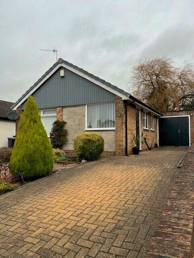 2 Bedroom Bungalow To Rent In Mapperley Orchard, Arnold, Nottingham, NG5