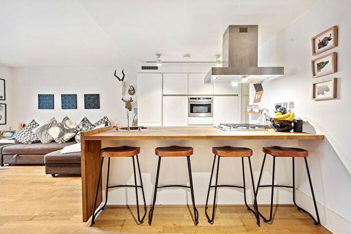 1 Bedroom Flat To Rent In Carlton Drive, London, SW15