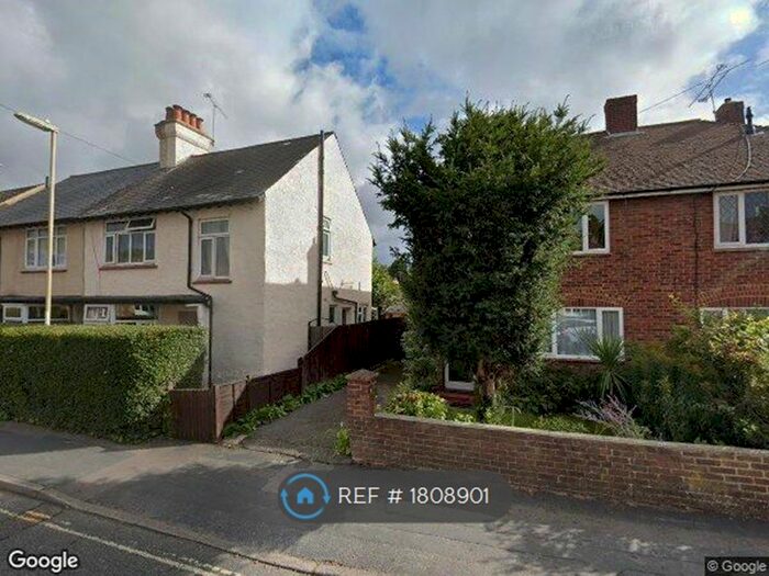 3 Bedroom Semi-Detached House To Rent In Elm Grove Road, Farnborough, GU14