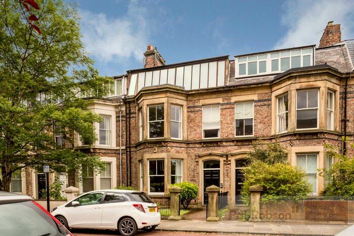 3 Bedroom Apartment To Rent In Eskdale Terrace (Flat ), Jesmond, Newcastle, NE2
