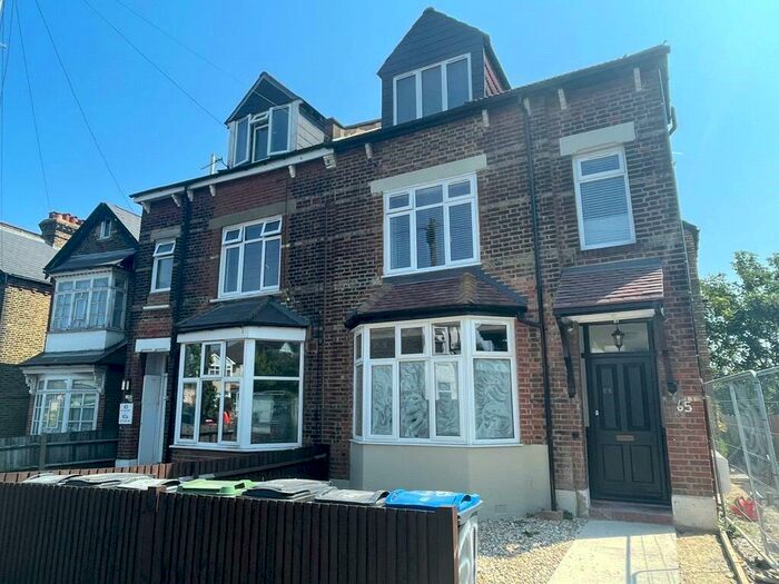 1 Bedroom Apartment To Rent In Birchanger Road, South Norwood, London, SE25