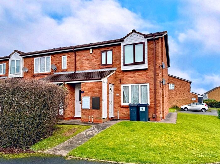 1 Bedroom Flat To Rent In Windsor View, Bartley Green, Birmingham, B32