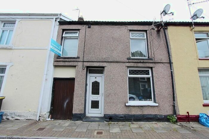 2 Bedroom Detached House To Rent In Wyndham Street, Troedyrhiw, Merthyr Tydfil, CF48