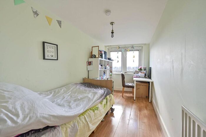 2 Bedroom Flat To Rent In Garricks House, Kingston, Kingston Upon Thames, KT1