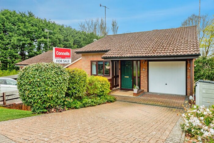4 Bedroom Detached House For Sale In Glendyne Close, East Grinstead, RH19
