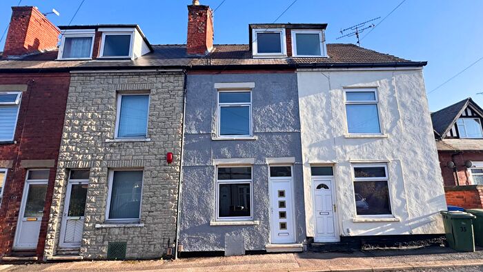 2 Bedroom Terraced House For Sale In Derby Street, Mansfield, NG18