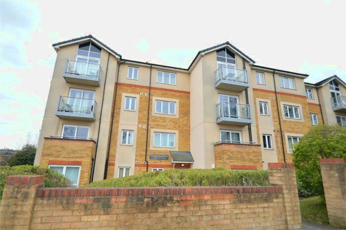 1 Bedroom Apartment To Rent In Haling Park Road, South Croydon, CR2