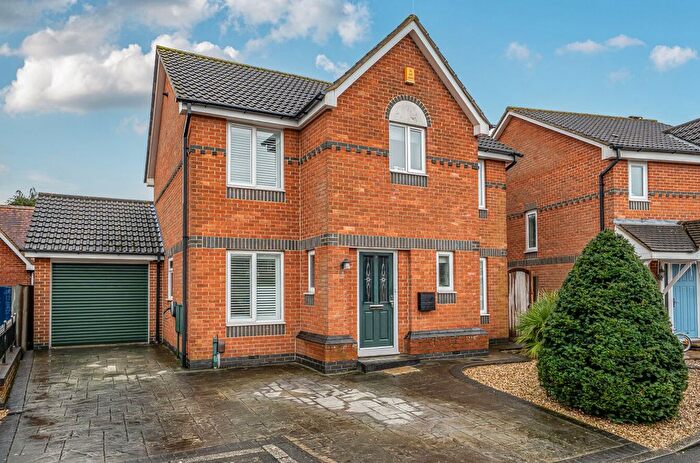 4 Bedroom Detached House For Sale In Walnut Tree Close, Stratton St Margaret, Swindon, SN3