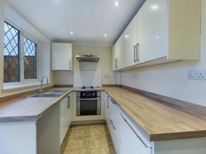 2 Bedroom End Of Terrace House To Rent In Meredith Cottages, Painswick Road, Gloucester, GL4