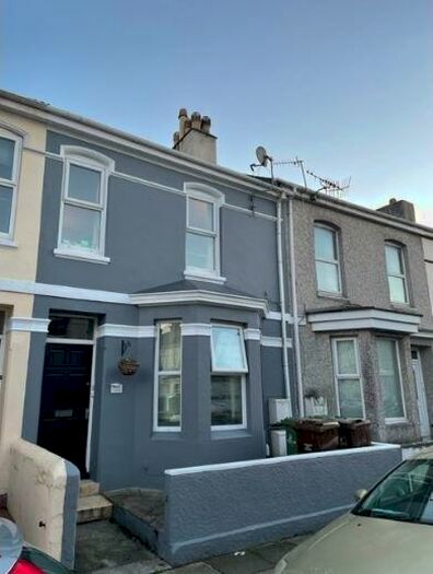 2 Bedroom Flat To Rent In Cromwell Road, Plymouth, PL4