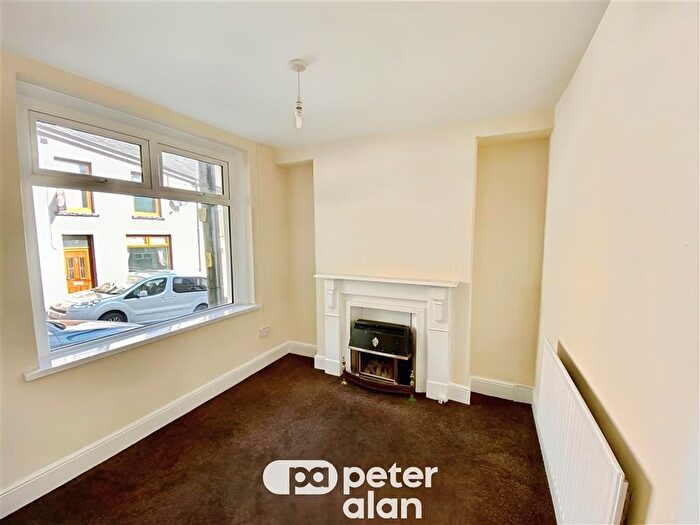 3 Bedroom Terraced House To Rent In Mostyn Street, Aberdare, CF44