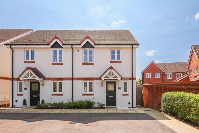 2 Bedroom Semi-Detached House For Sale In Faires Close, Horsham, RH13