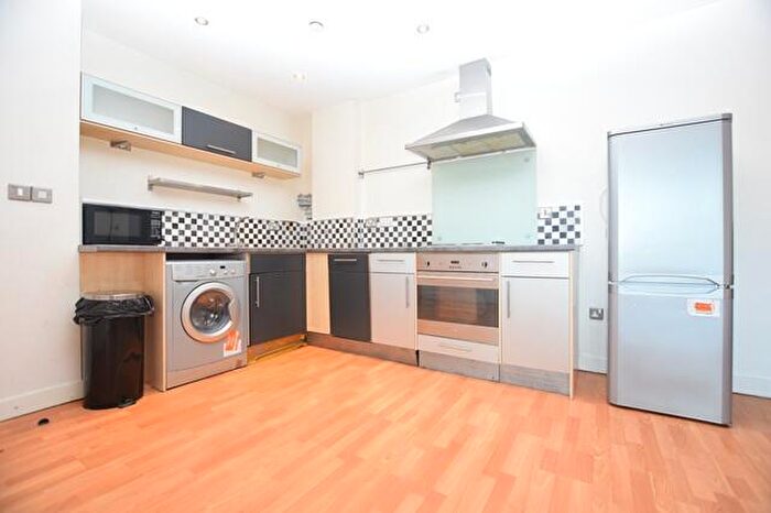 2 Bedroom Apartment To Rent In West One Central, Fitzwilliam St, S1