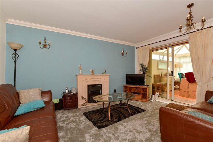 3 Bedroom Semi-Detached House For Sale In Hughes Way, Uckfield, East Sussex, TN22