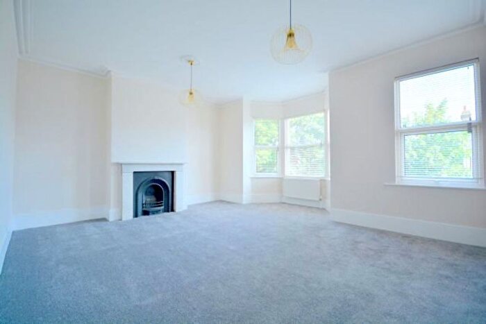 4 Bedroom Property To Rent In Crescent Road, Ramsgate, CT11