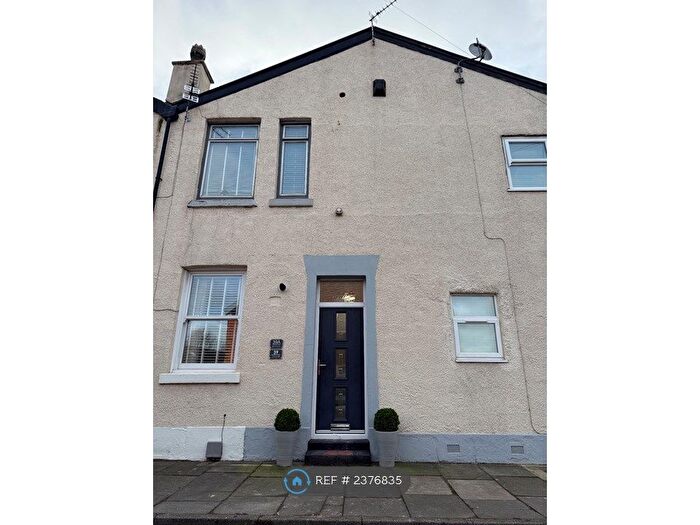 2 Bedroom Flat To Rent In Bills Included, Gee Cross Hyde, SK14