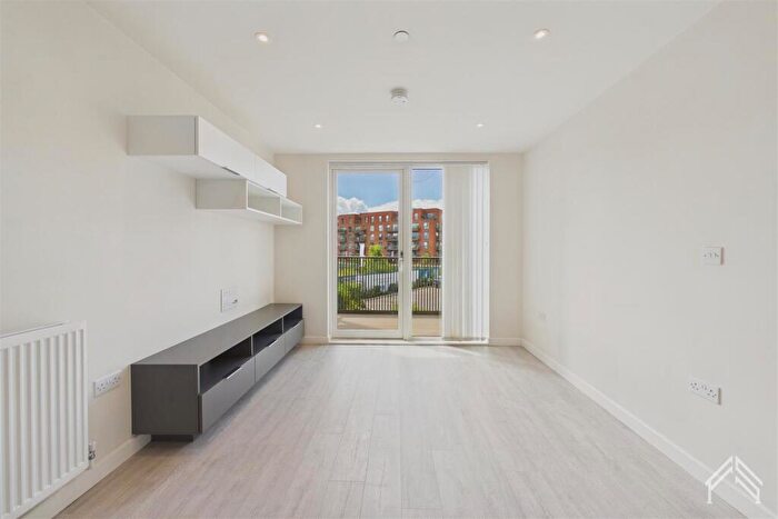 1 Bedroom Apartment To Rent In Henry Strong Road, Harrow, HA1