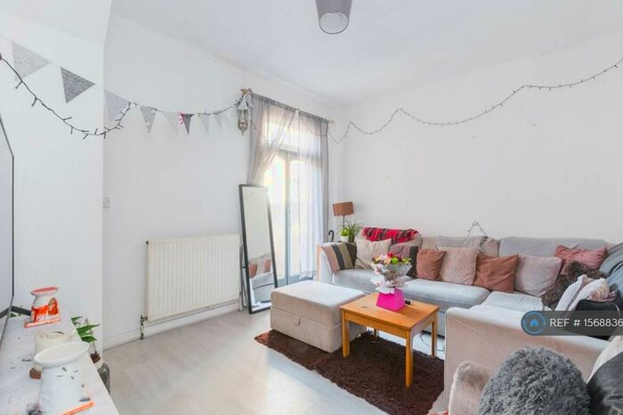 5 Bedroom Terraced House To Rent In Station Road, London, E7