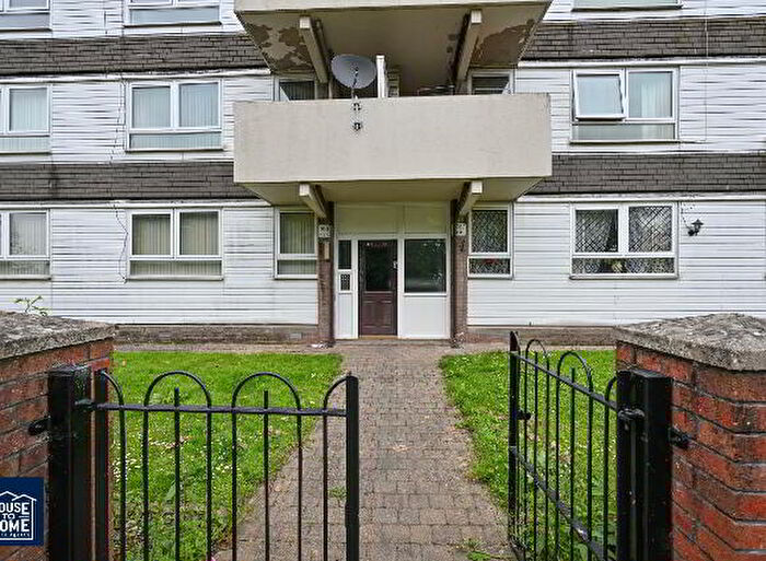 2 Bedroom Flats For Sale In C, Shaws Road, Belfast, BT11