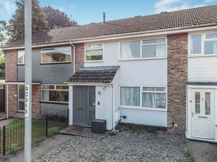 3 Bedroom Terraced House For Sale In Woodland Road, Sawston, CB22