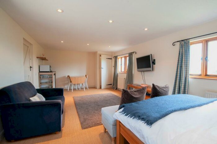 1 Bedroom Barn Conversion To Rent In Marston Hill Farm, Greatworth, Banbury, Oxfordshire, OX17