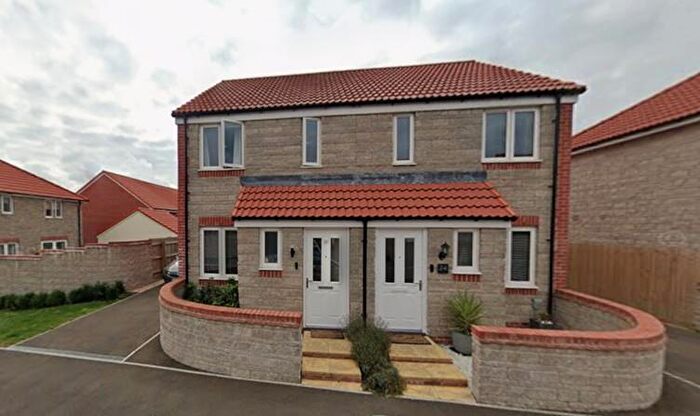 2 Bedroom Semi Detached House To Rent In Ward Close, Purton, SN5