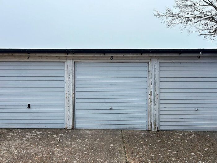 Property To Rent In Elmstone Close, Lancing, BN15