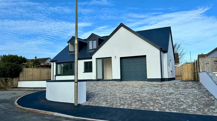 3 Bedroom Detached Bungalow For Sale In Ruther Park, Haverfordwest, SA61