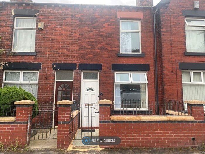 2 Bedroom Terraced House To Rent In Lincoln Road, Bolton, BL1