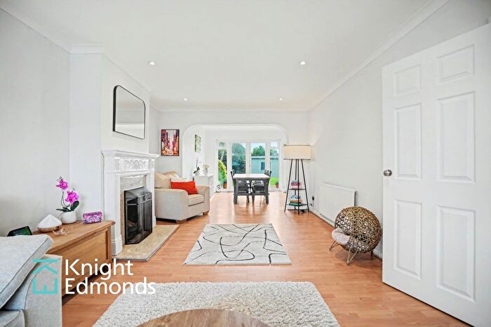 3 Bedroom Semi-detached House For Sale In Hillary Road, Penenden Heath, ME14