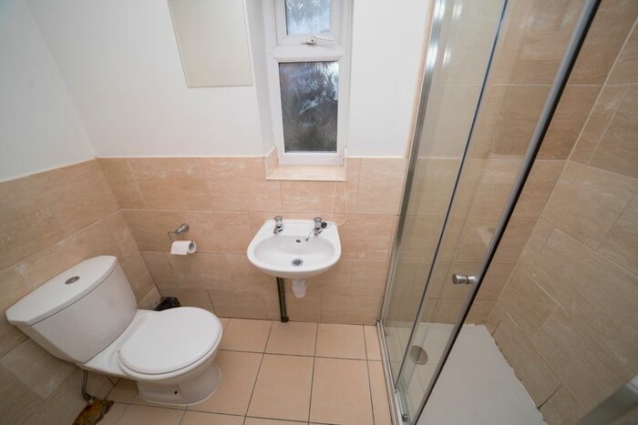 4 Bedroom Flat To Rent In Gell Street, Sheffield, S3