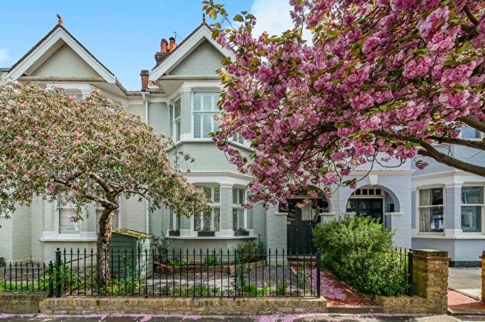 4 Bedroom Terraced House For Sale In Martindale, East Sheen, SW14