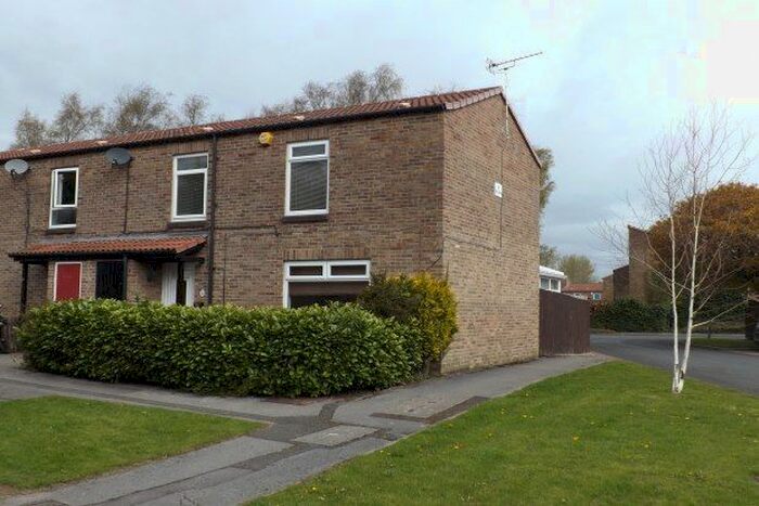 3 Bedroom Property To Rent In Great Meadow, Chorley, PR7