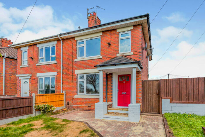 2 Bedroom Semi-Detached House To Rent In Burnaby Road; Sandyford; Stoke-on-Trent;, ST6