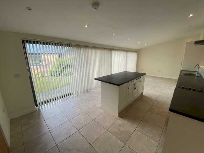 2 Bedroom Semi-Detached House To Rent In Manor Stable, NP26