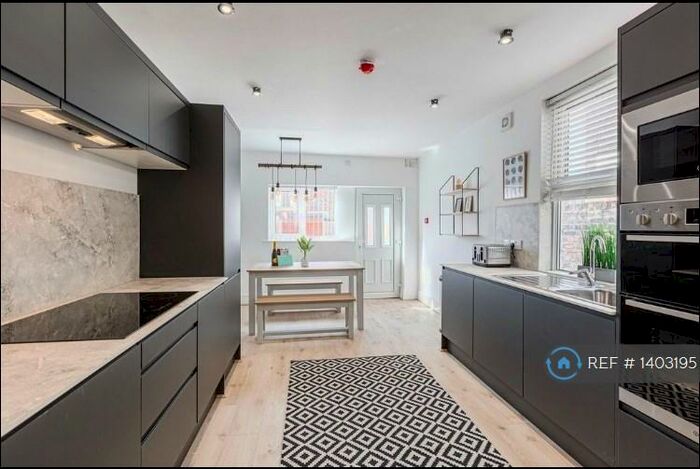 4 Bedroom Terraced House To Rent In Ashfield, Liverpool, L15