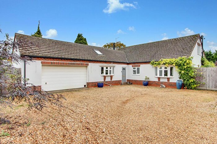 4 Bedroom Detached Bungalow For Sale In Ramnoth Road, Wisbech, PE13