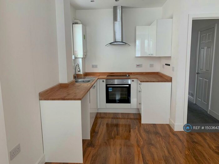 1 Bedroom Flat To Rent In Alma Court, Southsea, PO4