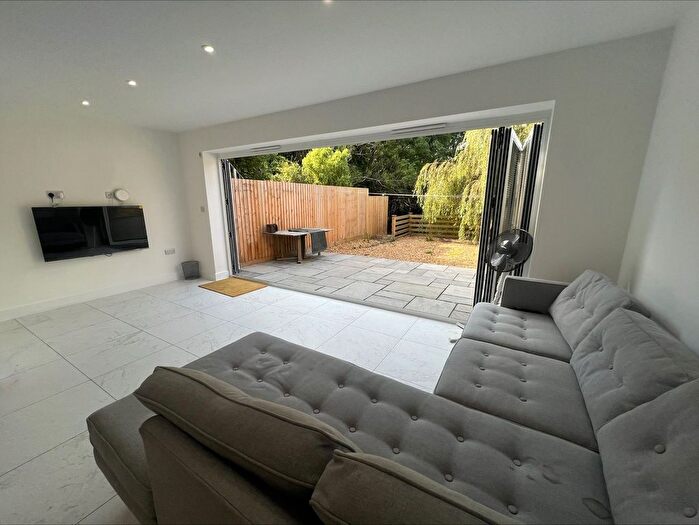 1 Bedroom Semi-Detached House To Rent In Mayfield Park South, Bristol, BS16