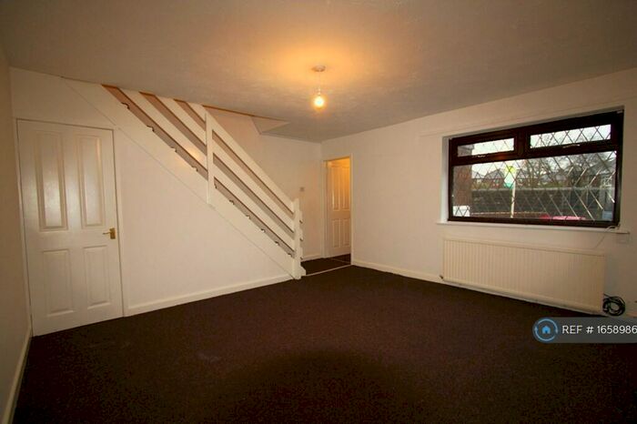 3 Bedroom End Of Terrace House To Rent In Peel Lane, Little Hulton, Manchester, M38