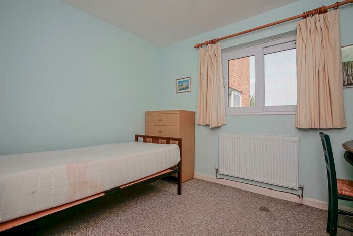 2 Bedroom Apartment To Rent In Summertown, Oxford Epc Rating C, OX2