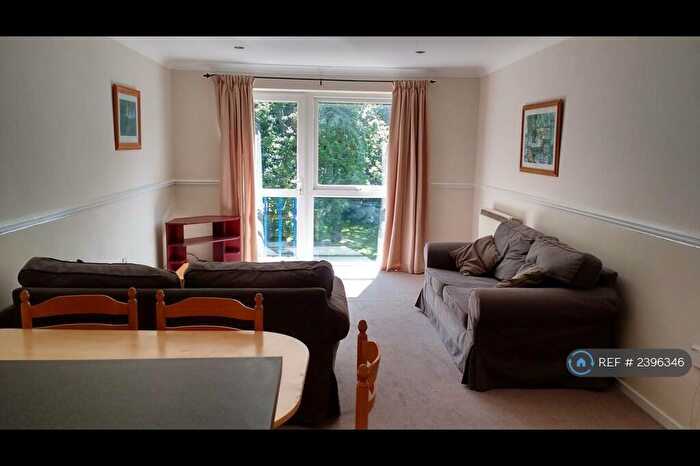 1 Bedroom Flat To Rent In Glenbuck Road, Surbiton, KT6