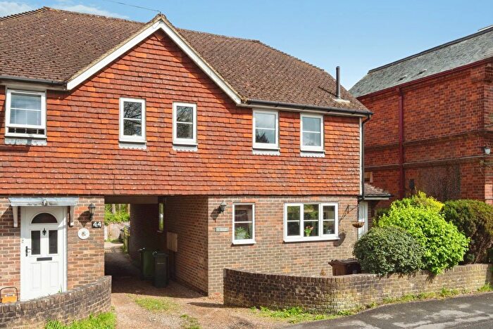 3 Bedroom Semi Detached House For Sale In London Road, Hurst Green, Etchingham, East Sussex, TN19