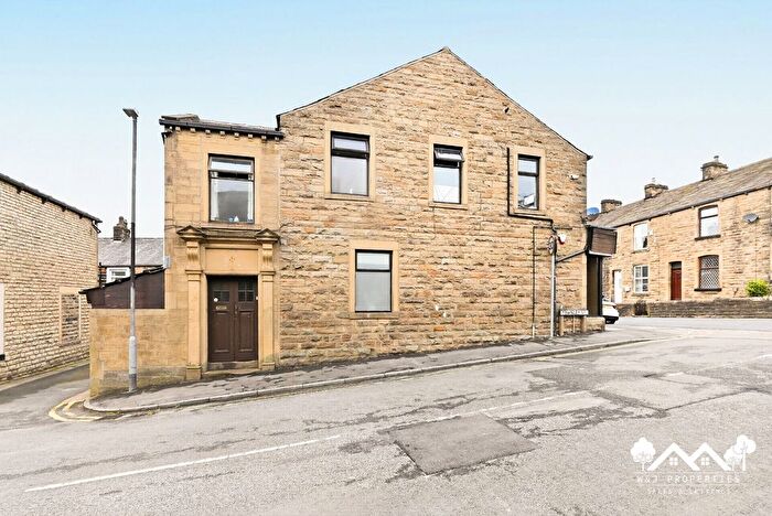 2 Bedroom Flat For Sale In Guild House, Townley Street, Briercliffe, Burnley, BB10